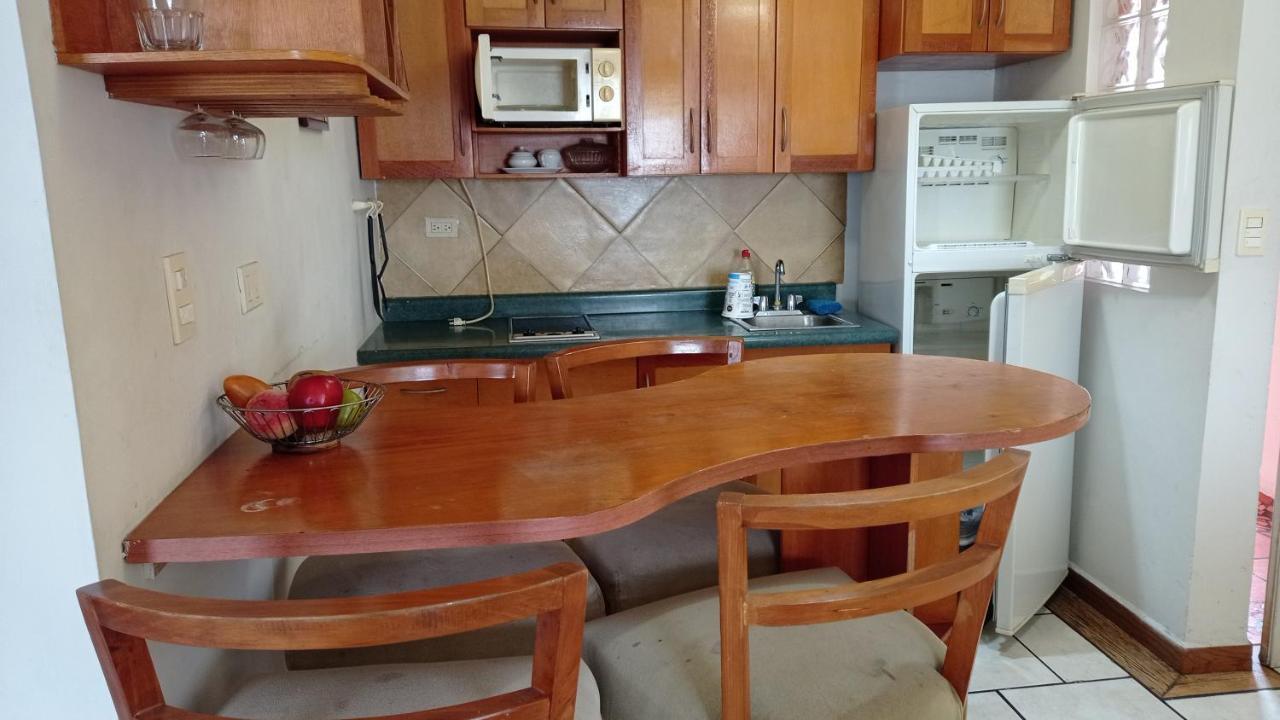 Confort Ejecutivo Suites Lindavista Guadalupe  Zewnętrze zdjęcie