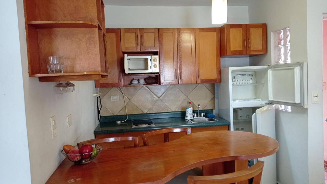 Confort Ejecutivo Suites Lindavista Guadalupe  Zewnętrze zdjęcie