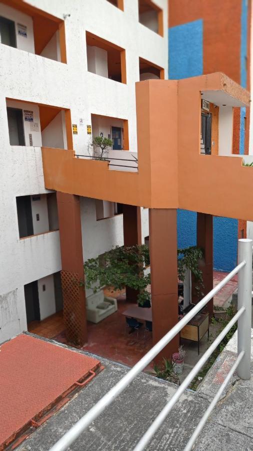 Confort Ejecutivo Suites Lindavista Guadalupe  Zewnętrze zdjęcie
