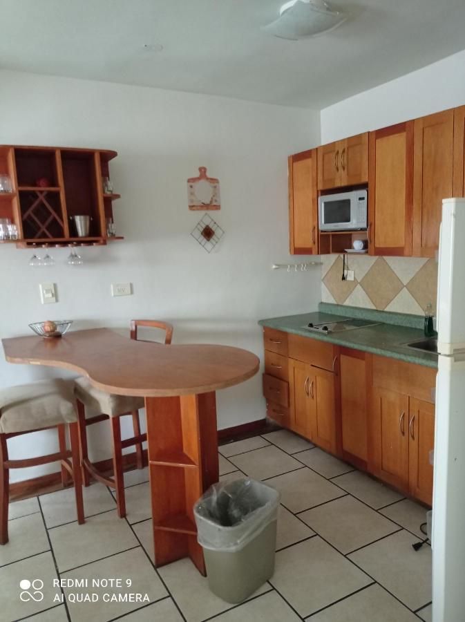 Confort Ejecutivo Suites Lindavista Guadalupe  Zewnętrze zdjęcie