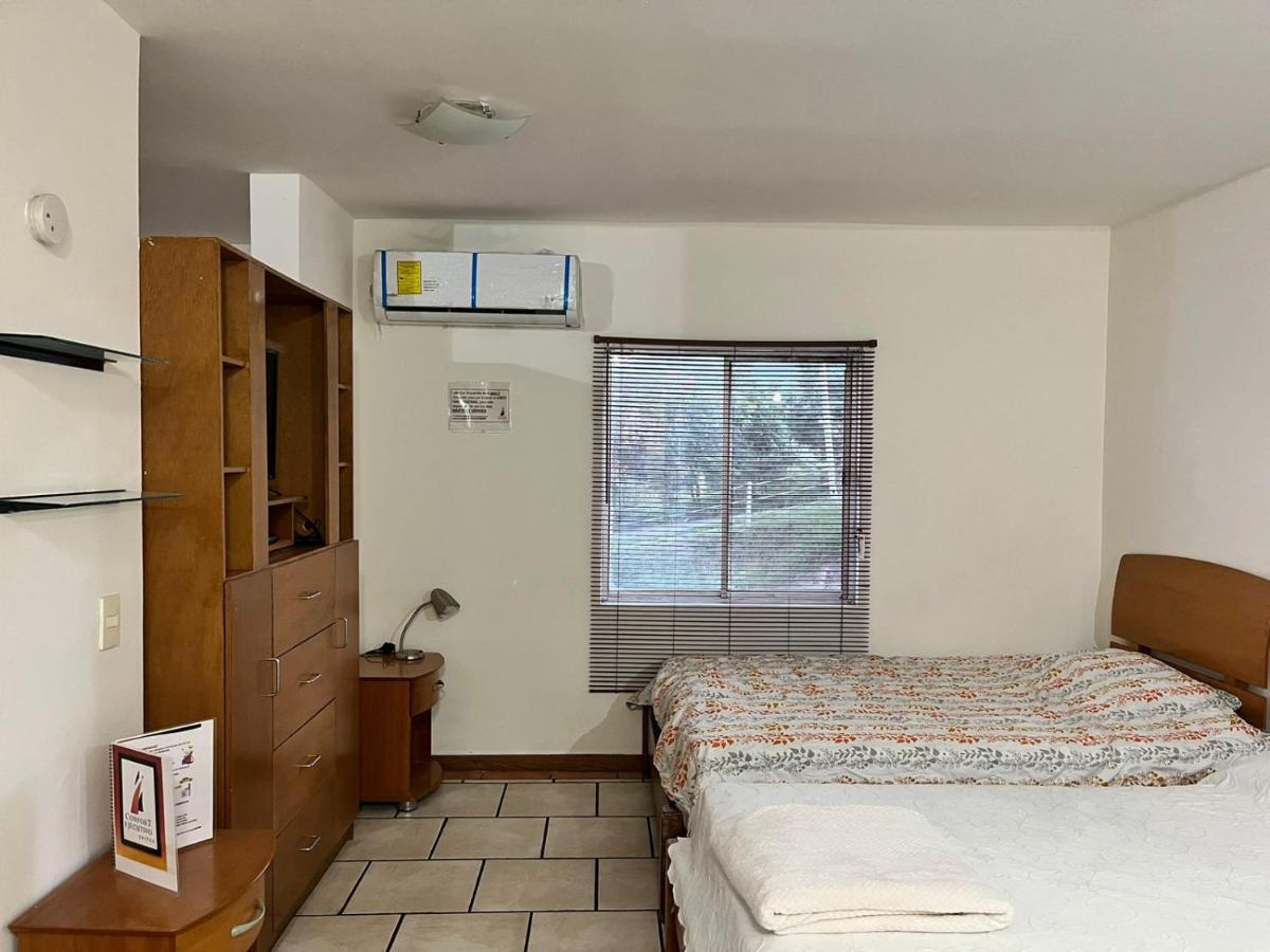 Confort Ejecutivo Suites Lindavista Guadalupe  Zewnętrze zdjęcie